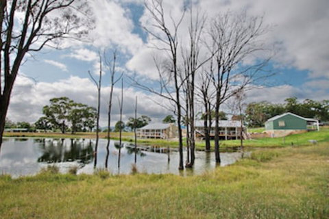Starline Alpacas Farmstay Resort - Phillip Island Accommodation 0