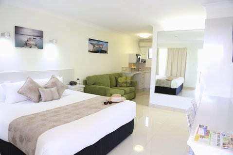 Bay Motel - Phillip Island Accommodation 3