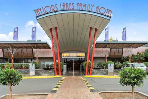 Quality Hotel Taylors Lakes - Phillip Island Accommodation 3