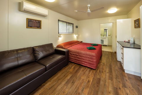 Undara Experience - Phillip Island Accommodation 1