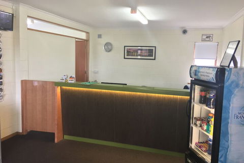 Martin Cash Motel - Phillip Island Accommodation 2