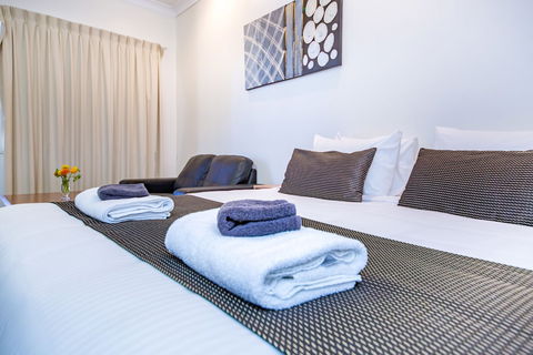 Ascot Lodge Motor Inn Kingaroy - Phillip Island Accommodation 5