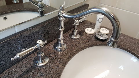 Victoria House Motor Inn - Phillip Island Accommodation 3