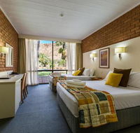Alice in The Territory - Phillip Island Accommodation