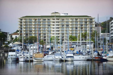 Aligned Corporate Residences Townsville - Phillip Island Accommodation 0