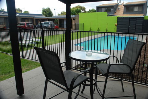 Mitchell On Main Motel & Apartments - Phillip Island Accommodation 2