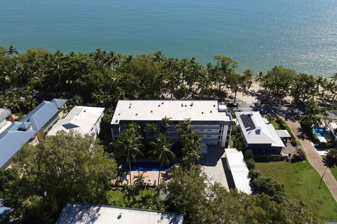Agincourt Beachfront Apartments - Phillip Island Accommodation 3