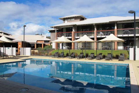 Margarets In Town Apartments - Phillip Island Accommodation 7