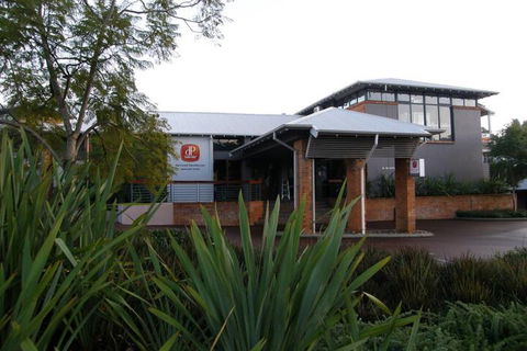 Margarets In Town Apartments - Phillip Island Accommodation 3