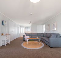 Bridport Holiday House - Phillip Island Accommodation
