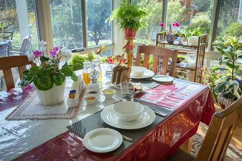 Glenelg On King Bed & Breakfast - Phillip Island Accommodation 2