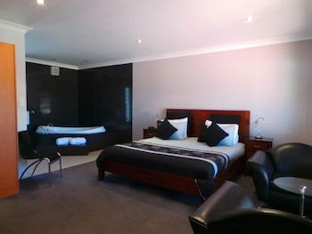 Gateway Motor Inn - Phillip Island Accommodation 4