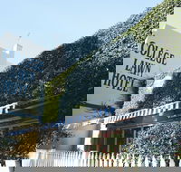 College Lawn Hotel - Hostel - Phillip Island Accommodation