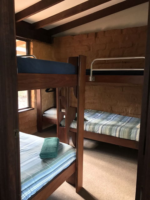 Pump Hill Farm Cottages - Phillip Island Accommodation 4