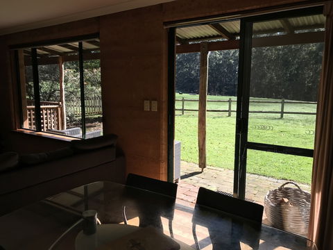 Pump Hill Farm Cottages - Phillip Island Accommodation 6