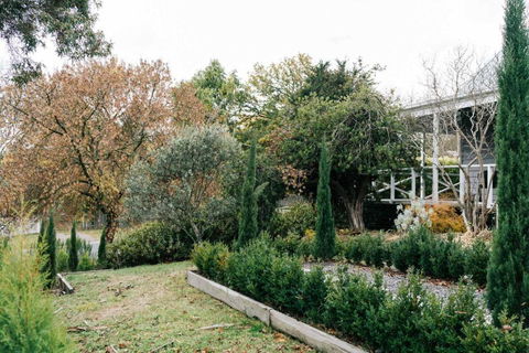 Piccadilly House Daylesford - Phillip Island Accommodation 5