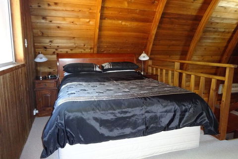 Jarrah Glen Cabins - Phillip Island Accommodation 1
