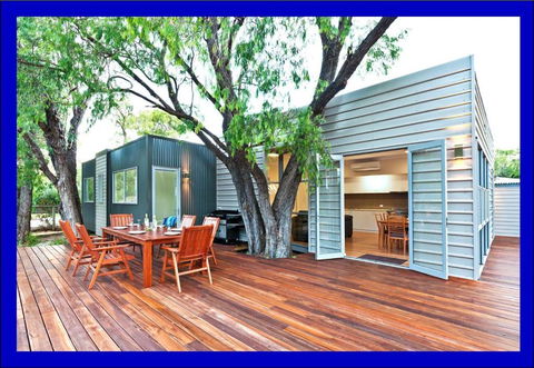 Whatmans Beach House - Phillip Island Accommodation 1