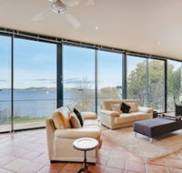 Kylakin on the Derwent River - Rejuvenate Stays - Phillip Island Accommodation