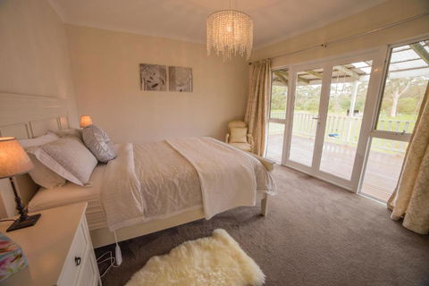 The Summer House Retreat - Phillip Island Accommodation 5