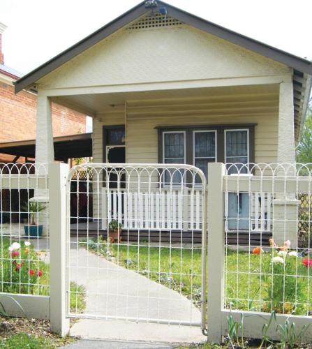 Kookaburra Cottage - Phillip Island Accommodation 1