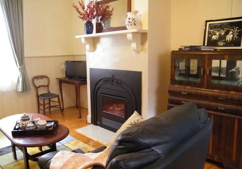 Kookaburra Cottage - Phillip Island Accommodation 4