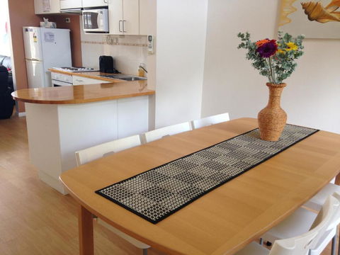 Dillon 7 - Phillip Island Accommodation 6