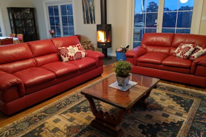 Golden Valley TAS Phillip Island Accommodation