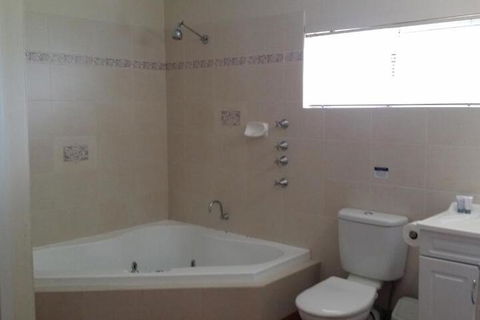 Chalets On Frenchman - Phillip Island Accommodation 7