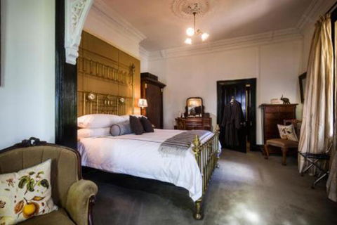 Holyrood House - Phillip Island Accommodation 7
