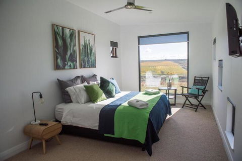 Dragonfly Cottages - Phillip Island Accommodation 7