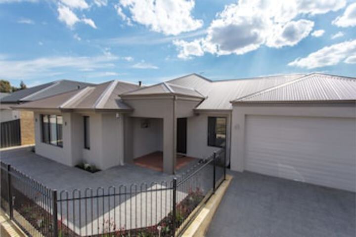 Beckenham WA Phillip Island Accommodation