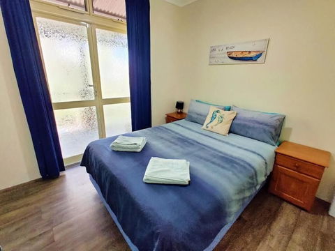 Dunsborough Beach Lodge - Phillip Island Accommodation 6