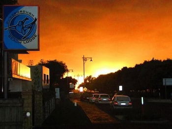 Dunsborough Beach Lodge - Phillip Island Accommodation 1