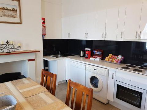 Blayney Post Office Bed & Breakfast - Phillip Island Accommodation 0