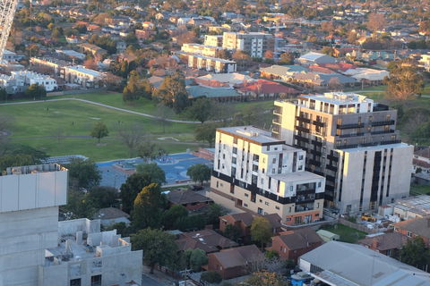 Whitehorse Towers Self Service Apartment - Phillip Island Accommodation 1