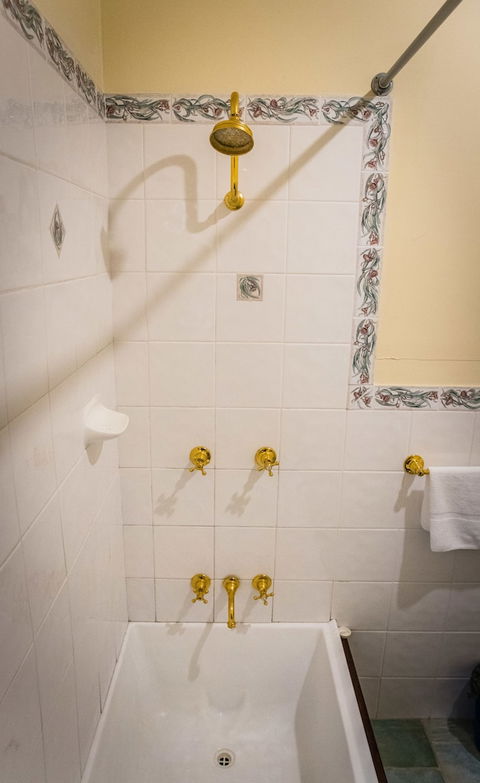 Whispering Pines Cottages - Phillip Island Accommodation 0