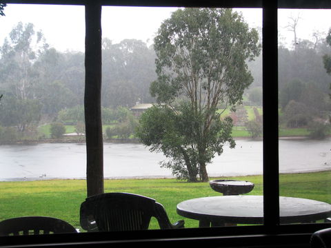 Pemberton Lake View Chalets - Phillip Island Accommodation 5