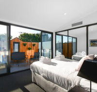 Boutique Stays County Down Port Melbourne - Phillip Island Accommodation