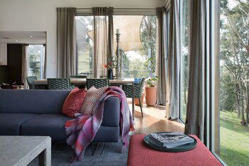 Hisha - Phillip Island Accommodation 2