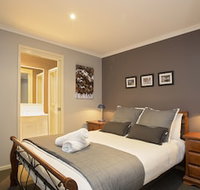 Acacia 2 - Luxurious Holiday Townhouse