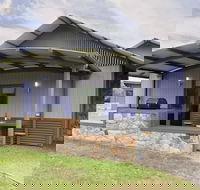 Kickenback Studio - Contemporary accommodation in the heart of Crackenback - Phillip Island Accommodation