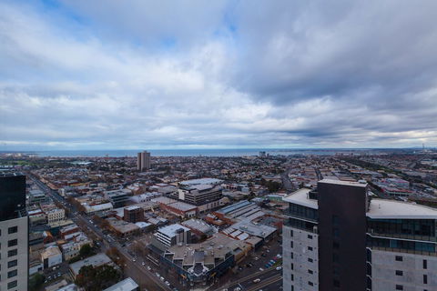 LENA, 2BDR Southbank Apartment - Phillip Island Accommodation 0