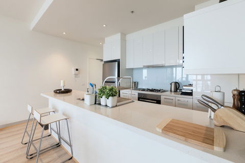 LENA, 2BDR Southbank Apartment - Phillip Island Accommodation 2