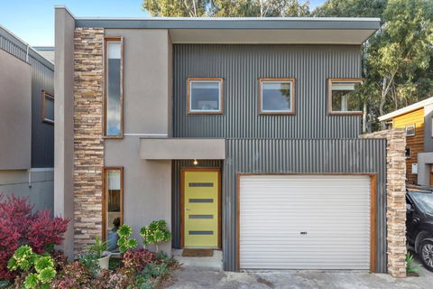 Tangles - Phillip Island Accommodation 4