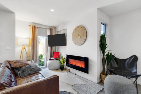 Tangles - Phillip Island Accommodation 3