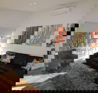 Stillwater Lodge - Phillip Island Accommodation