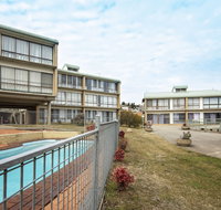 Kirwan Apartment 18 - Large Jindabyne Apartment