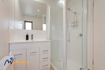 Zoncolan - Phillip Island Accommodation 2