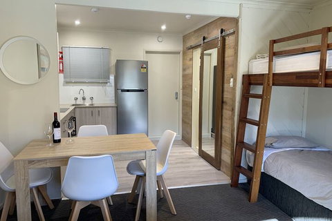 Tyrola 4 - Phillip Island Accommodation 5